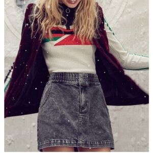 BDG denim mini skirt dark acid wash - Size Small